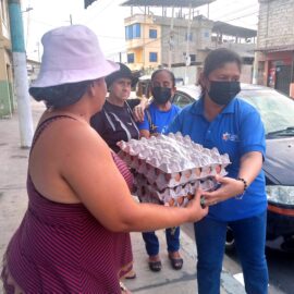 Causa Ayudar llega a los más necesitados en Guayaquil